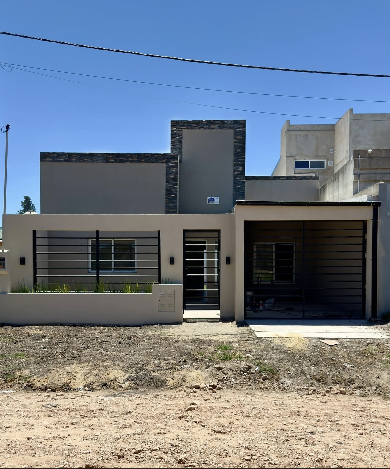 CASA A ESTRENAR
